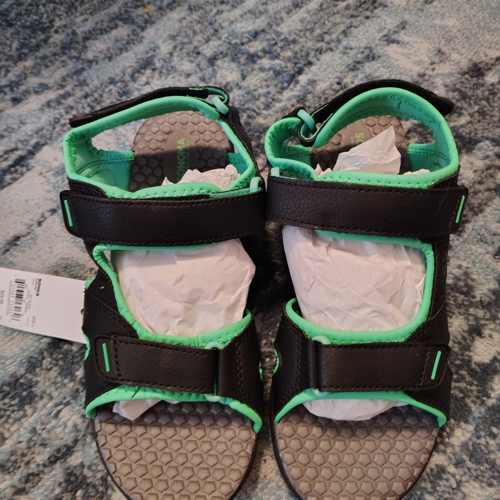 Sonoma Boys Black and‎ Neon Green Sandals Boys 4